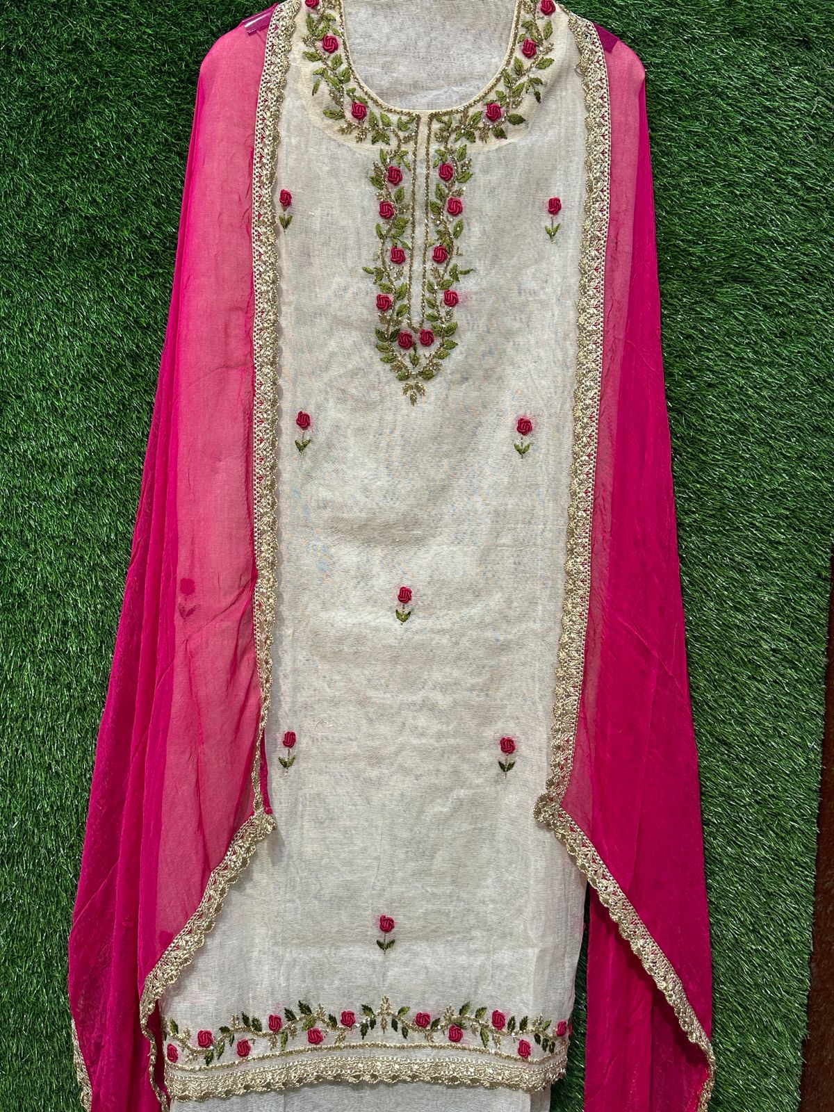 Kotta Doria Suit