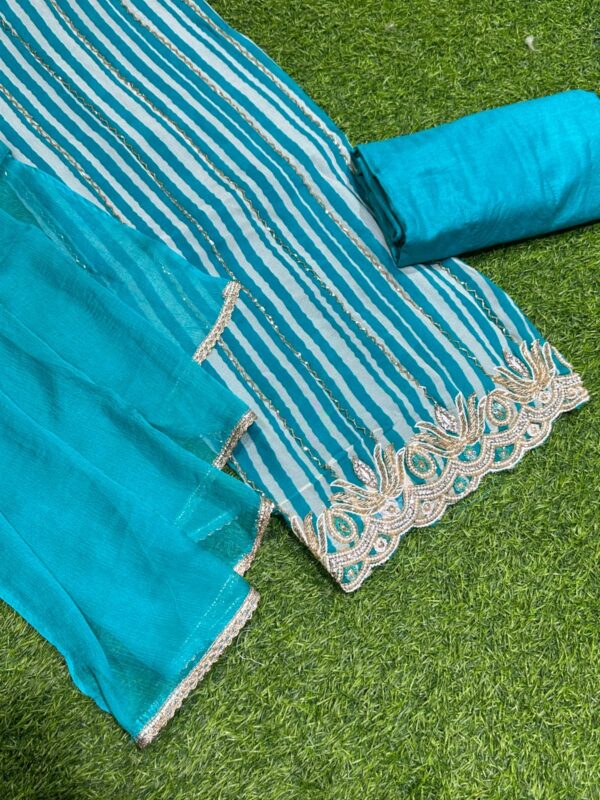 Beautiful New Arrival Suit - Image 2