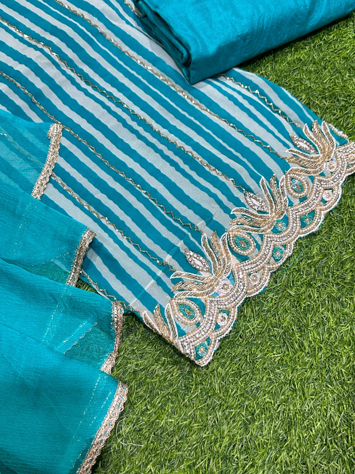 Beautiful New Arrival Suit