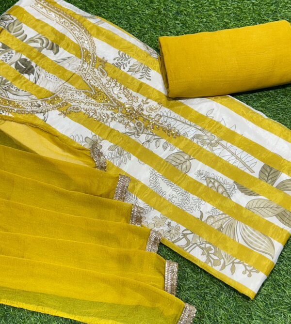 Beautiful Partywear Suit - Image 2