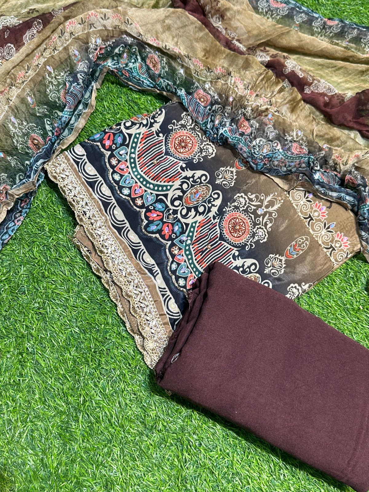 Crepe Printed Suit